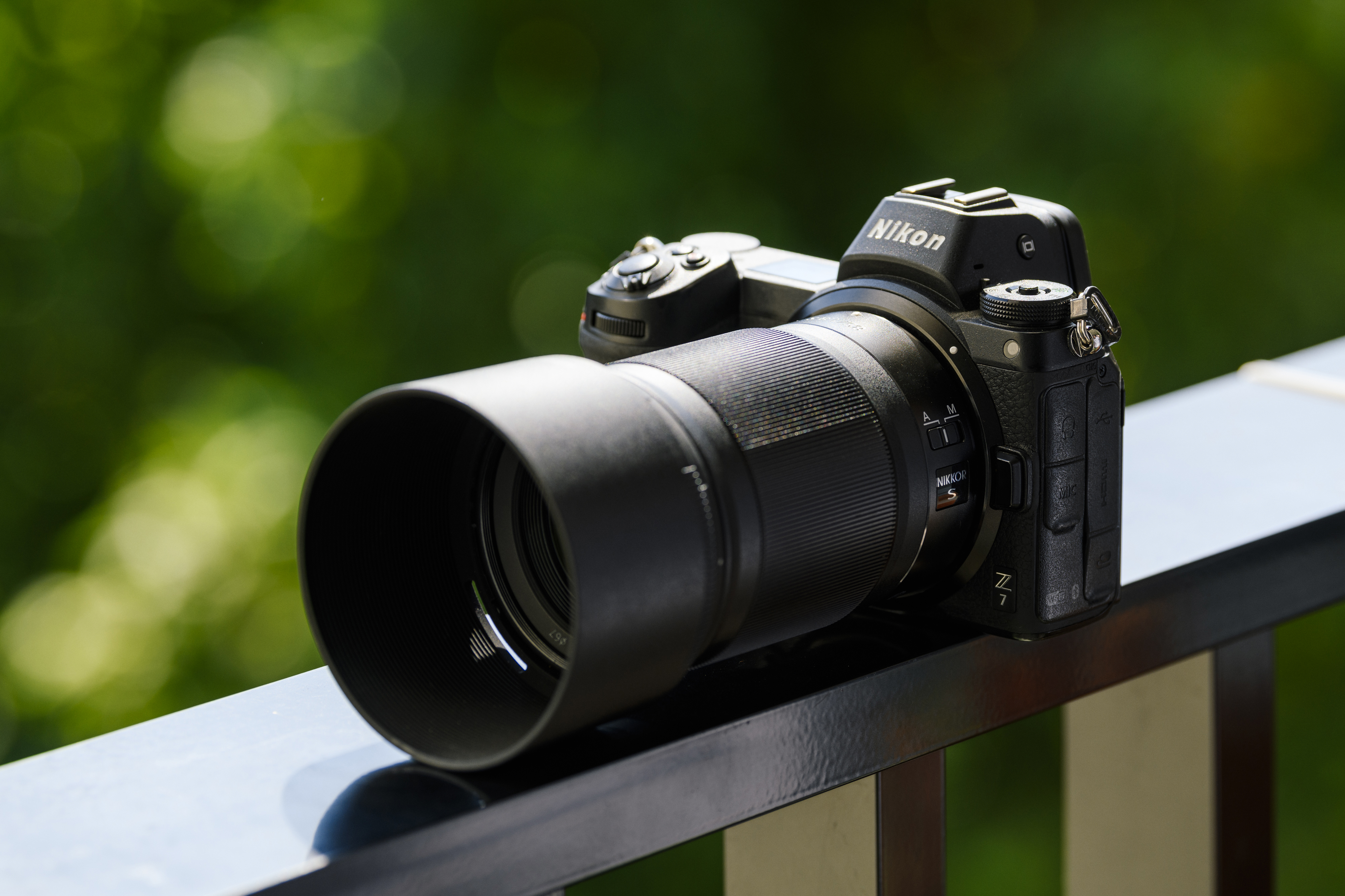 NIKKOR Z 85mm f 1.8S - レンズ(単焦点)